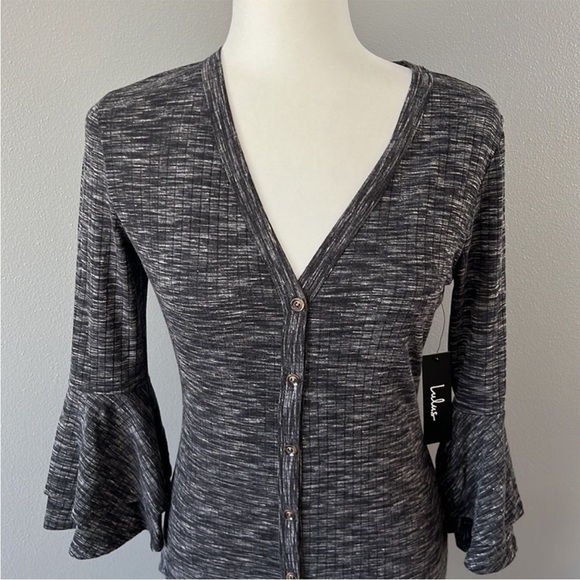 Lulu’s Jony Ribbed Button-Up Midi Sweater Dress Gray Space Dye - Picture 4 of 14